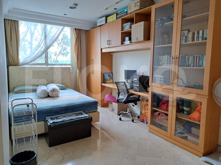 4 Bedroom on 15th Floor for Rent in Simprug Terrace Apartemen - fte2c0 4