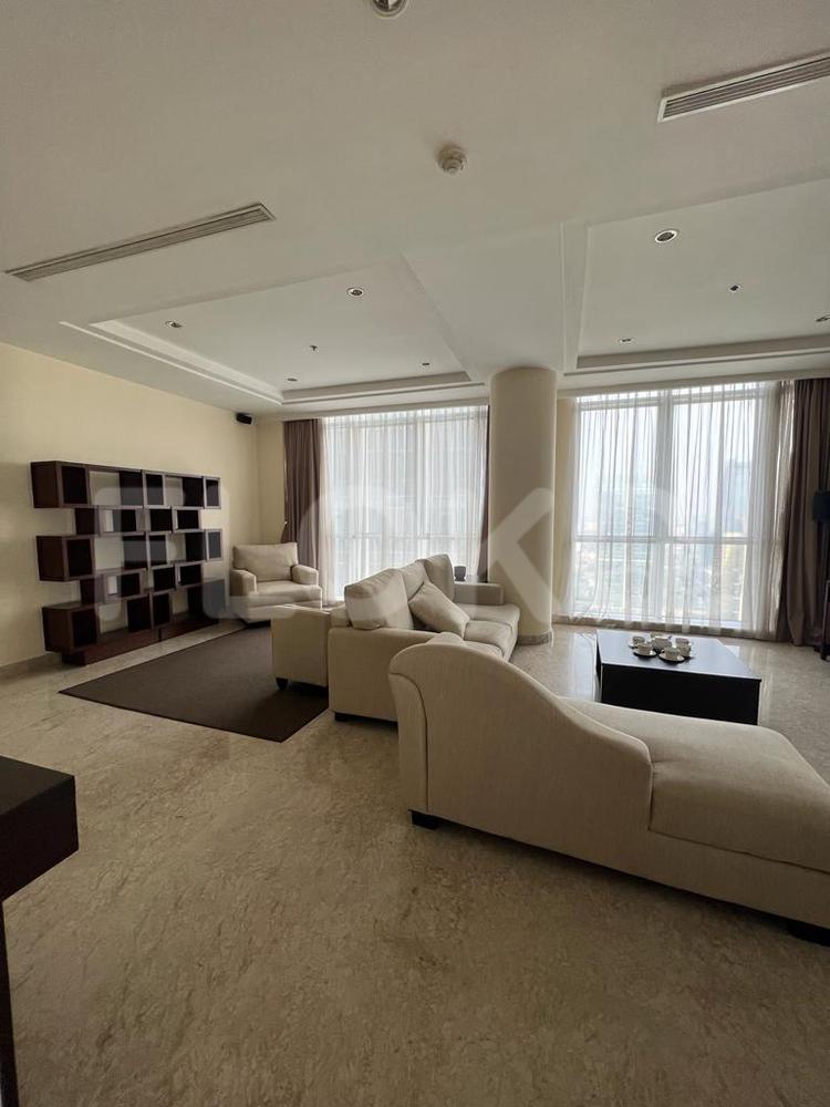 3 Bedroom on 43rd Floor for Rent in Oakwood Premier Cozmo Apartment - fku57b 3