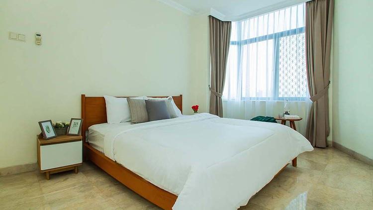 undefined Bedroom on 8th Floor for Rent in Parama Apartment - master-bedroom-at-8th-floor-68d 1