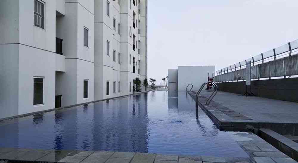 Swimming pool Northland Ancol Residence