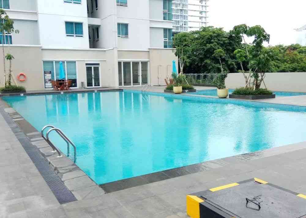 Swimming Pool Springhill Terrace Residence