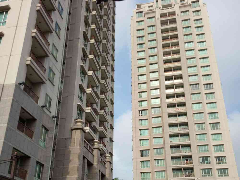 Building Senayan Residence