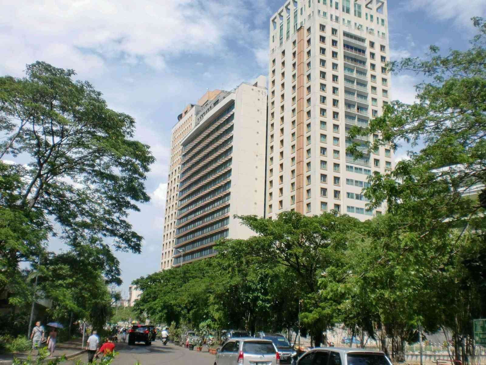 Gedung cosmo mansion