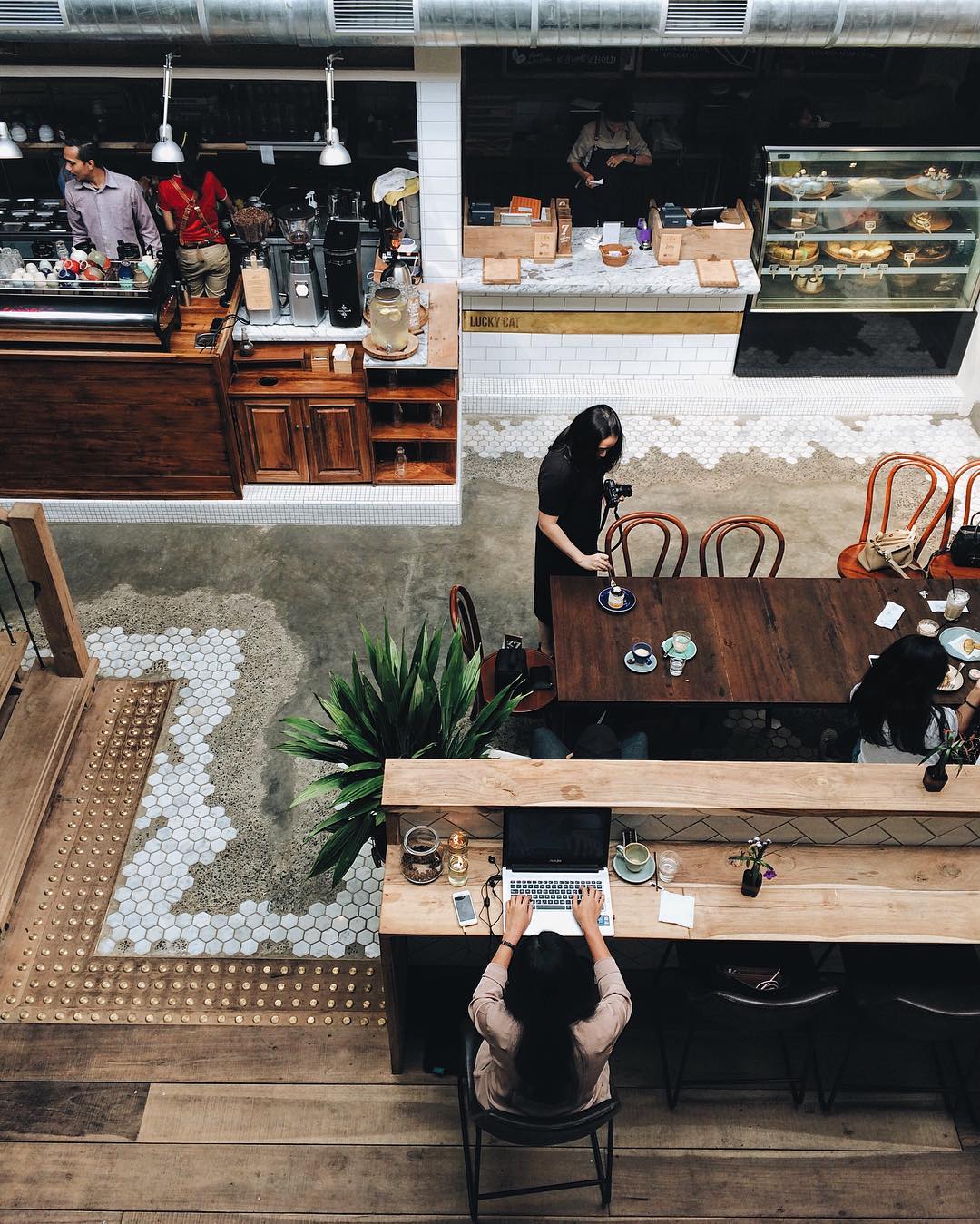 5 Best Coffee Shops in Mega Kuningan ﻿ Flokq Coliving