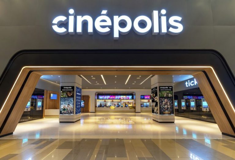 How to Buy Movie Tickets Online in Jakarta Flokq