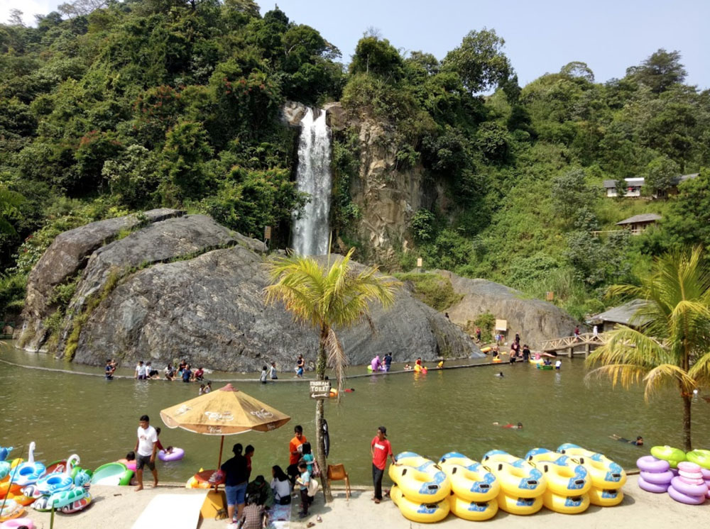 curug bidadari best waterfalls near jakarta