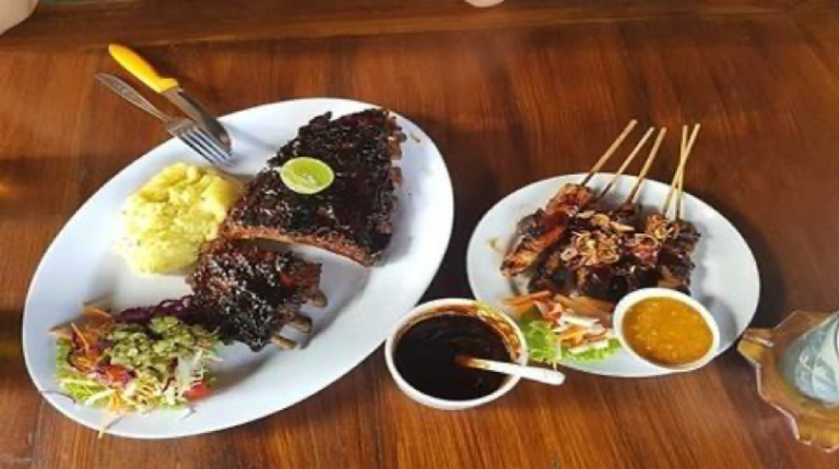 9 Best Places to Eat Pork Ribs in Bali: For a Juicy Food Fun | Flokq Blog