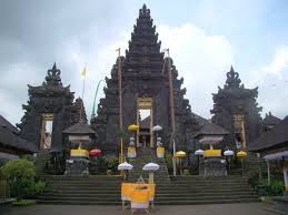 blanjong temple in bali